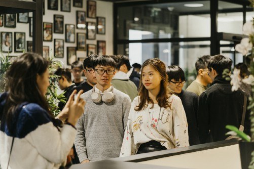 Algebra students in Q visit