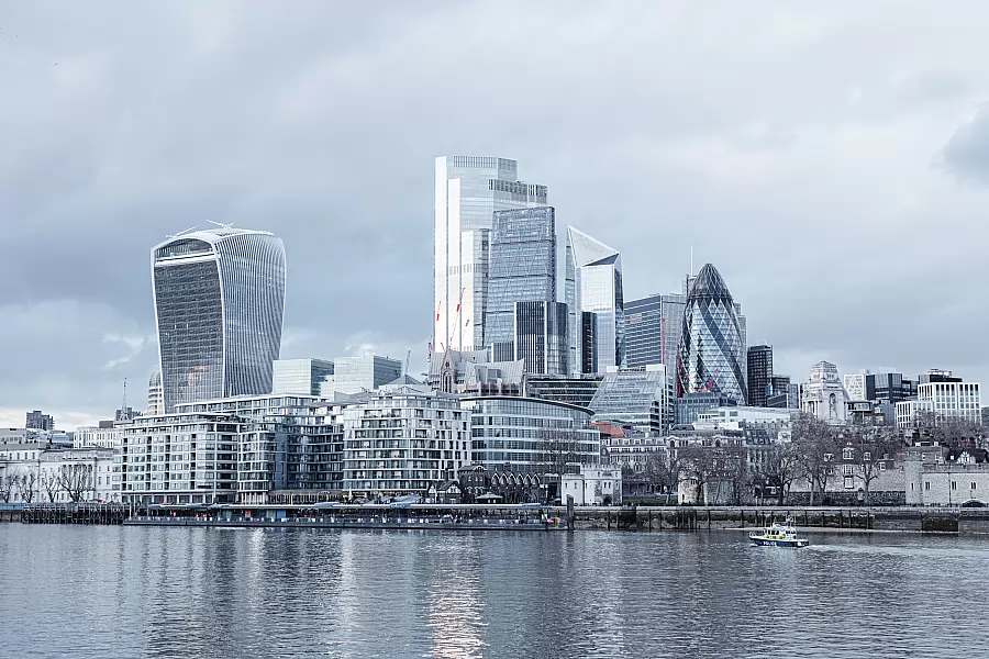 Q clients in the UK